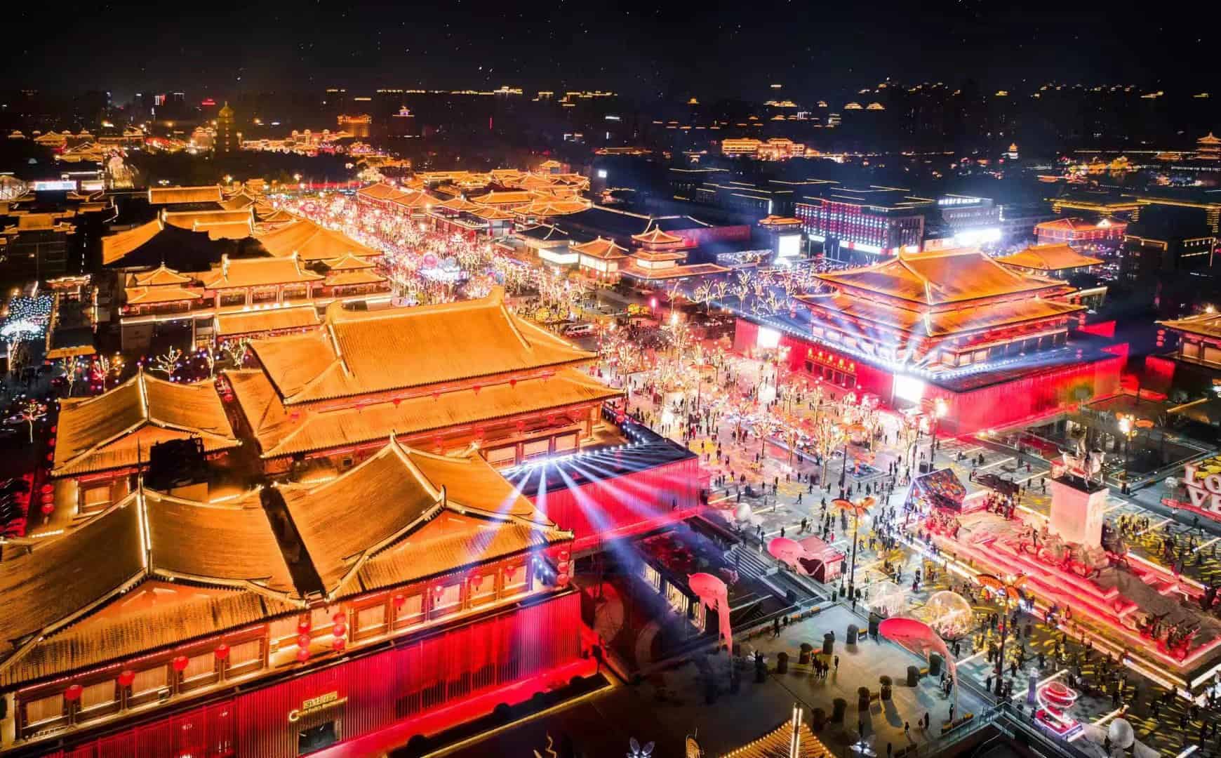 Grand Tang Dynasty Ever-Bright City pedestrian boulevard at night